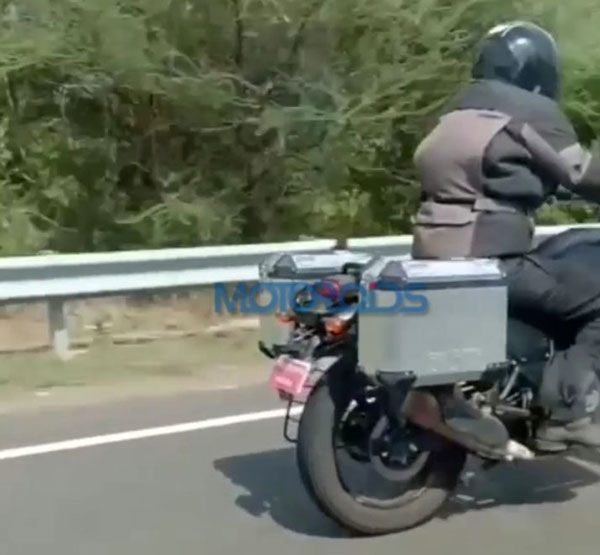 ಸ್ಪಾಟ್ ಟೆಸ್ಟ್‌ನಲ್ಲಿ ಕಾಣಿಸಿಕೊಂಡ ರಾಯಲ್ ಎನ್‍ಫೀಲ್ಡ್ ಹಿಮಾಲಯನ್ ಬೈಕಿನ ಹೊಸ ವೆರಿಯೆಂಟ್ 