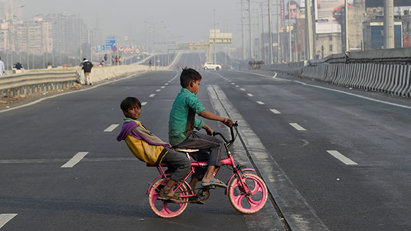 ಟೋಲ್ ಪ್ಲಾಜಾಗಳಿಲ್ಲದೇ ಟೋಲ್ ಶುಲ್ಕ ಸಂಗ್ರಹಿಸುವ ದೇಶದ ಮೊದಲ ಎಕ್ಸ್‌ಪ್ರೆಸ್‌ವೇಯಿದು