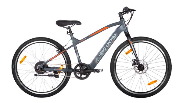 ಸೋಲಾರ್ ಚಾರ್ಜ್ಡ್ ಎಲೆಕ್ಟ್ರಿಕ್ ಸೈಕಲ್ ಅಭಿವೃದ್ಧಿಪಡಿಸಿದ ಎಂಜಿನಿಯರಿಂಗ್ ವಿದ್ಯಾರ್ಥಿಗಳು