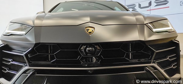 Lamborghini Urus Graphite Capsule ಕಾರನ್ನು ಖರೀದಿಸಿದ ಭಾರತದ ಮೊದಲಿಗ ನಟ Jr NTR