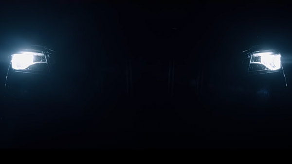 ಜೆ ವಿನ್ಯಾಸದ ಹೆಡ್‌ಲೈಟ್ಸ್, ಟೈಲ್‌ಲೈಟ್ಸ್ ಹೊಂದಿರುವ ಎಕ್ಸ್‌ಯುವಿ700 ಟೀಸರ್ ಬಿಡುಗಡೆ