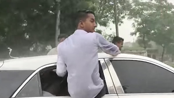 ಸುರಿಯುವ ಮಳೆಯಲ್ಲಿ ಅಪಾಯಕಾರಿಯಾಗಿ ಪ್ರಯಾಣಿಸಿದವರಿಗೆ ಬಿತ್ತು ಭಾರೀ ದಂಡ