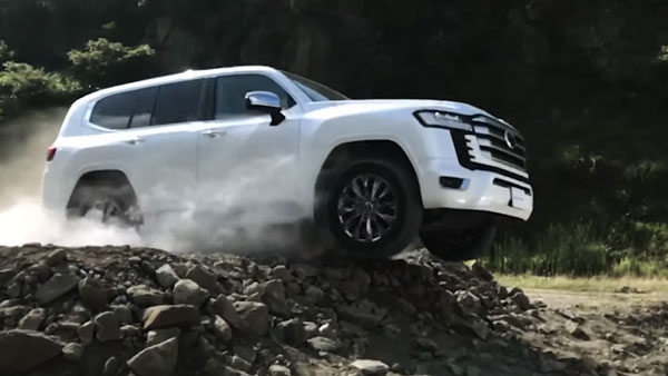 ಹೊಸ ಲ್ಯಾಂಡ್ ಕ್ರೂಸರ್ ಎಸ್‍ಯುವಿಯ ಆಫ್-ರೋಡ್ ಪರ್ಫಾಮೆನ್ಸ್ ವೀಡಿಯೊ ಬಿಡುಗಡೆಗೊಳಿಸಿದ ಟೊಯೊಟಾ