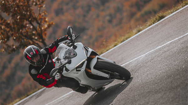 ಭಾರತದಲ್ಲಿ ಹೊಸ Ducati SuperSport 950 ಬೈಕ್ ಬಿಡುಗಡೆ: ಬೆಲೆ ರೂ.13.49 ಲಕ್ಷ