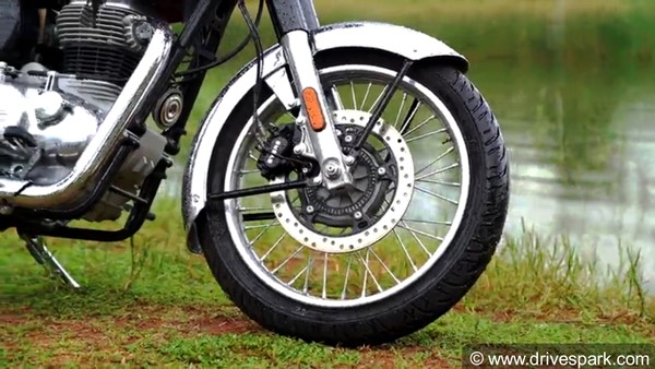 ಬೈಕ್ ರಿವ್ಯೂ: ಹೊಸ ಅಪ್‌ಡೇಟ್‌ಗಳೊಂದಿಗೆ ರಸ್ತೆಗಿಳಿದ 2021ರ Royal Enfield Classic 350 