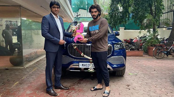 ರೂ.2.43 ಕೋಟಿ ಮೌಲ್ಯದ ಐಷಾರಾಮಿ ಕಾರು ಖರೀದಿಸಿದ ನಟ ಅರ್ಜುನ್ ಕಪೂರ್