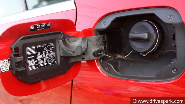 ಫ್ಯೂಯಲ್ ಟ್ಯಾಂಕ್ ಕ್ಯಾಪ್'ಗಳನ್ನು ಸರಿಯಾಗಿ ಮುಚ್ಚದಿದ್ದರೆ ಆಗ ಬಹುದಾದ ತೊಂದರೆಗಳಿವು