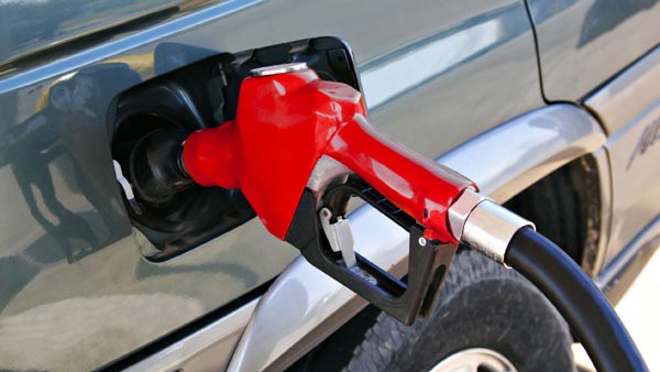 ಫ್ಯೂಯಲ್ ಟ್ಯಾಂಕ್ ಕ್ಯಾಪ್'ಗಳನ್ನು ಸರಿಯಾಗಿ ಮುಚ್ಚದಿದ್ದರೆ ಆಗ ಬಹುದಾದ ತೊಂದರೆಗಳಿವು