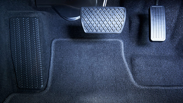 ಬಿಡುಗಡೆಯಾಗುವ ಎಲ್ಲಾ ಹೊಸ ಕಾರುಗಳಲ್ಲೂ ಅಗತ್ಯವಿರುವ ಫೀಚರ್'ಗಳಿವು