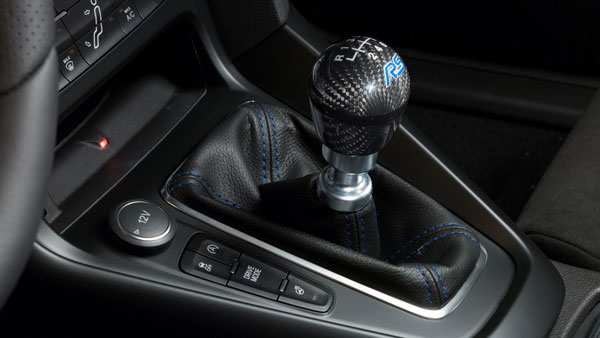 ಕಾರಿನ ಹ್ಯಾಂಡ್ ಬ್ರೇಕ್ ಸಮರ್ಪಕವಾಗಿಲ್ಲವೆಂದು ಸೂಚಿಸುವ ಲಕ್ಷಣಗಳಿವು