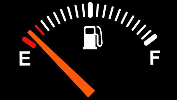 ಕಡಿಮೆ ಇಂಧನದೊಂದಿಗೆ ಚಲಿಸುವ ವಾಹನಗಳಿಗೆ ಬೀಳಲಿದೆ ಭಾರೀ ಪ್ರಮಾಣದ ದಂಡ