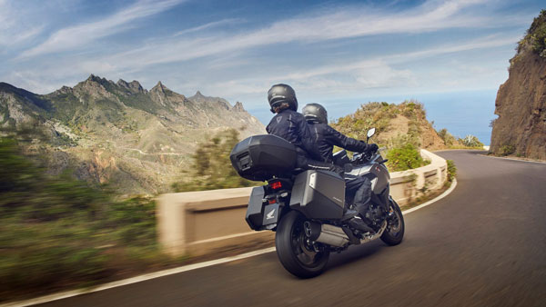 ಹೊಸ ಫೀಚರ್ಸ್‌ಗಳೊಂದಿಗೆ ಅನಾವರಣಗೊಂಡ Honda NT1100 ಸ್ಪೋರ್ಟ್ಸ್ ಟೂರರ್ ಬೈಕ್