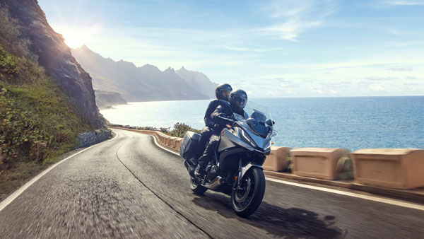 ಹೊಸ ಫೀಚರ್ಸ್‌ಗಳೊಂದಿಗೆ ಅನಾವರಣಗೊಂಡ Honda NT1100 ಸ್ಪೋರ್ಟ್ಸ್ ಟೂರರ್ ಬೈಕ್