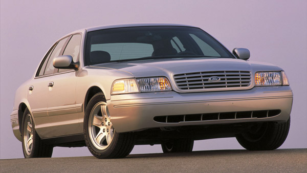 ಹಾರರ್ ಸಿನಿಮಾಗಳಲ್ಲಿ ಹೆಚ್ಚು ಕಾಣಿಸಿಕೊಂಡಿರುವ ಕಾರುಗಳಿವು