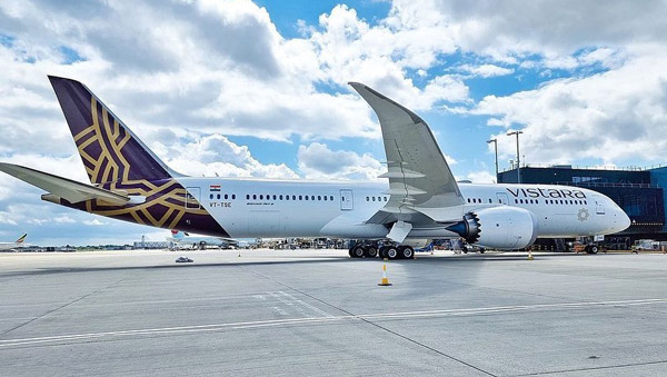 ಎರಡು ಪ್ರಮುಖ ಪ್ರಶಸ್ತಿಗಳನ್ನು ಮುಡಿಗೇರಿಸಿ ಕೊಂಡ ವಿಸ್ತಾರ ಏರ್‌ಲೈನ್ಸ್