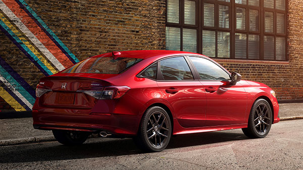 ಅನಾವರಣಗೊಂಡ ಪವರ್ಫುಲ್ Honda Civic Si ಸೆಡಾನ್ ಅನಾವರಣಗೊಂಡ ಪವರ್ಫುಲ್ Honda Civic Si ಸೆಡಾನ್