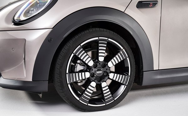 ಭಾರತದಲ್ಲಿ ಬಿಡುಗಡೆಯಾಗಲಿದೆ ಅಧಿಕ ರೇಂಜ್ ಹೊಂದಿರುವ Mini ಎಲೆಕ್ಟ್ರಿಕ್ ಕಾರು