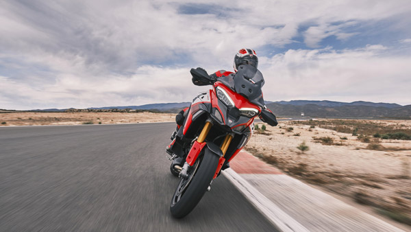 ಹೊಸ ಫೀಚರ್ಸ್‌ಗಳೊಂದಿಗೆ ಅನಾವರಣಗೊಂಡ Ducati Multistrada V4 Pikes Peak ವೆರಿಯೆಂಟ್