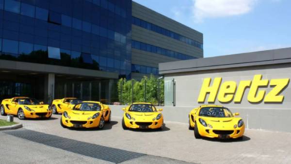 ಗ್ರಾಹಕರ ದೂರಿಗೆ ತ್ವರಿತವಾಗಿ ಸ್ಪಂದಿಸಿದ Tesla ಕಂಪನಿ ಸಿಇಒ