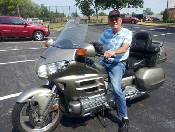 80ನೇ ವಯಸ್ಸಿನಲ್ಲೂ ಹೋಂಡಾ ಗೋಲ್ಡ್ ವಿಂಗ್ ಬೈಕ್ ಇವರಿಗೆ ಅಚ್ಚು ಮೆಚ್ಚು