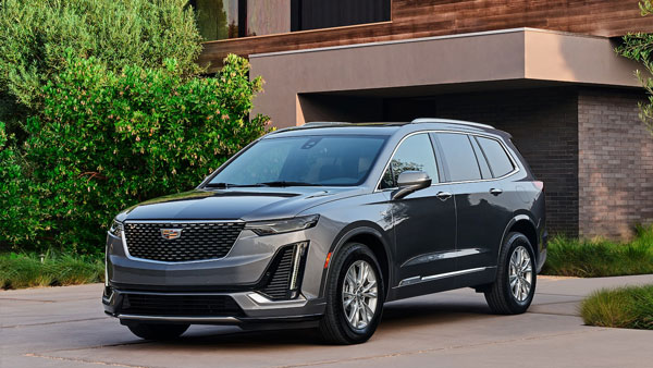 ಕ್ರಿಸ್‌ಮಸ್ ಹಬ್ಬದ ಪ್ರಯುಕ್ತ ತಾಯಿಗೆ ದುಬಾರಿ ಬೆಲೆಯ ಕಾರು ಗಿಫ್ಟ್ ನೀಡಿದ 'ದಿ ರಾಕ್‌'