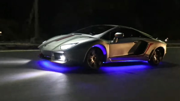 Lamborghini ಕಾರಿನಂತೆ ಮಾಡಿಫೈಗೊಂಡ Honda Civic ಕಾರು