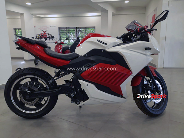 ನಮ್ಮ ಬೆಂಗಳೂರಿನಲ್ಲಿ ಮಲ್ಟಿ ಬ್ರಾಂಡ್ ಇವಿ ಮಾರಾಟ ಮಳಿಗೆಗೆ ಚಾಲನೆ ನೀಡಿದ ಆಟೋಇವಿಮಾರ್ಟ್