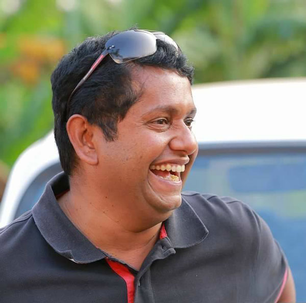 ಹೊಸ ಎಲೆಕ್ಟ್ರಿಕ್ ವಾಹನಗಳನ್ನು ಖರೀದಿಸಿದ ದೃಶ್ಯಂ ಸಿನಿಮಾ ನಿರ್ದೇಶಕ