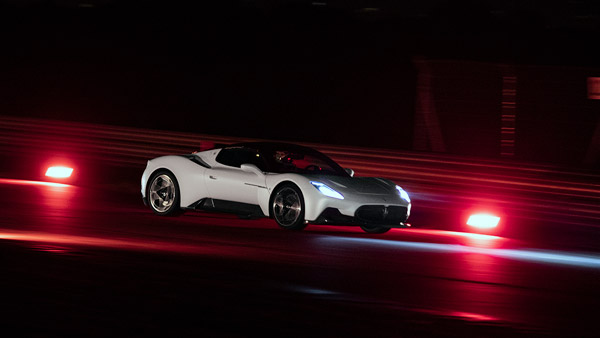 ಭಾರತದಲ್ಲಿ ಈ ವರ್ಷ ಬಿಡುಗಡೆಯಾದ ಐಷಾರಾಮಿ ಪರ್ಫಾಮೆನ್ಸ್ ಕಾರುಗಳಿವು..