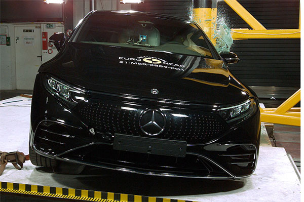 ಎನ್‌ಸಿಎಪಿ ಕ್ರ್ಯಾಶ್ ಟೆಸ್ಟ್'ನಲ್ಲಿ 5 ಸ್ಟಾರ್ ರೇಟಿಂಗ್ ಪಡೆದ Mercedes Benz EQS ಎಲೆಕ್ಟ್ರಿಕ್ ಕಾರು