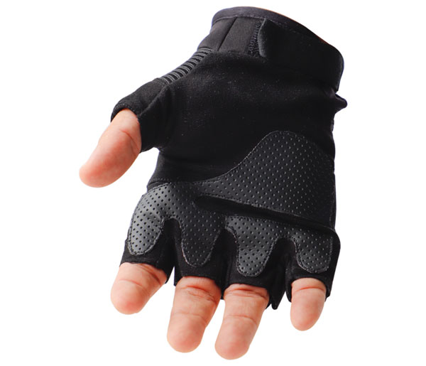 ಹೊಸ ರೈಡಿಂಗ್ ಗ್ಲೌಸ್‌ಗಳನ್ನು ಬಿಡುಗಡೆಗೊಳಿಸಿದ Steel Bird