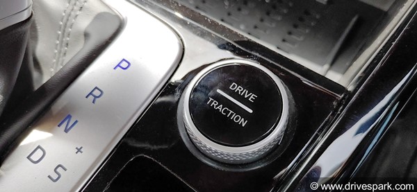 ಚಳಿಗಾಲದಲ್ಲಿ ಕಾರು ಡ್ರೈವ್ ಮಾಡುವಾಗ ಹೆಚ್ಚು ಪ್ರಯೋಜನಕಾರಿ ಫೀಚರ್ಸ್‌ಗಳಿವು