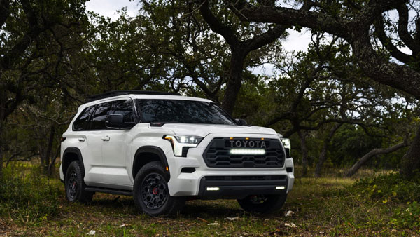 ಅತ್ಯಾಧುನಿಕ ಫೀಚರ್ಸ್‌ಗಳೊಂದಿಗೆ ಅನಾವರಣಗೊಂಡ ಹೊಸ Toyota Sequoia ಎಸ್‍ಯುವಿ