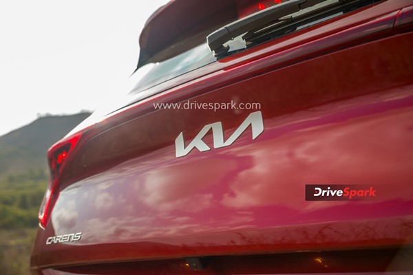 ಕಿಯಾ ಕಾರೆನ್ಸ್ ಎಸ್‌ಯುವಿ ಕಾರಿನ ಫಸ್ಟ್ ಡ್ರೈವ್ ರಿವ್ಯೂ 