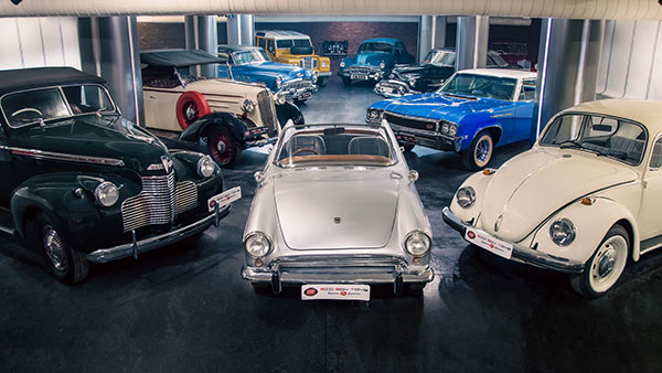 ಧೋನಿ ಗ್ಯಾರೇಜ್‌ಗೆ ಎಂಟ್ರಿ ಕೊಟ್ಟ ಮತ್ತೊಂದು ಐಷಾರಾಮಿ ವಿಂಟೇಜ್ ಕಾರು