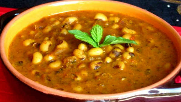 ವಿಮಾನ ಹತ್ತುವ ಮೊದಲು ಈ ಆಹಾರಗಳನ್ನು ಸೇವಿಸದಿರಿ..