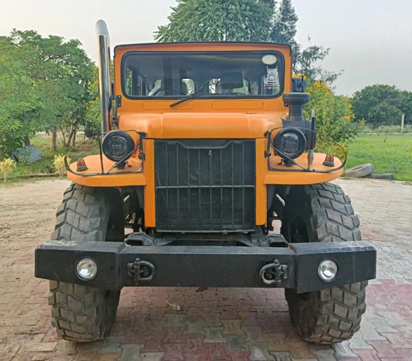 ಜನಪ್ರಿಯ ನಿಸ್ಸಾನ್ ಜೊಂಗಾ ವಾಹನದಂತೆ ಮಾಡಿಫೈಗೊಂಡ ಮಹೀಂದ್ರಾ ಬೊಲೆರೊ