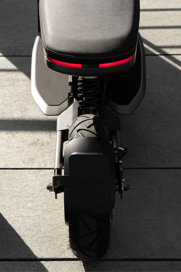140 ಕಿ.ಮೀ ರೇಂಜ್ ಹೊಂದಿರುವ Naon Zero One ಎಲೆಕ್ಟ್ರಿಕ್ ಸ್ಕೂಟರ್ ಅನಾವರಣ
