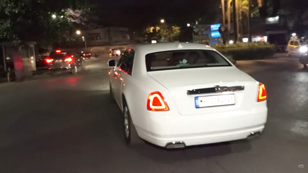 ಐಷಾರಾಮಿ ರೋಲ್ಸ್ ರಾಯ್ಸ್ ಕಾರಿನಲ್ಲಿ ಕಾಣಿಸಿಕೊಂಡ 'ಕೆಜಿಎಫ್‌ 2' ಸಿನಿಮಾದ ಅಧೀರ ಪಾತ್ರಧಾರಿ ನಟ ಸಂಜಯ್ ದತ್‌