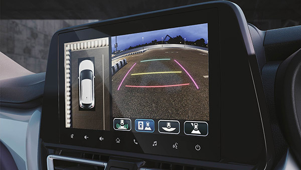 360-ಡಿಗ್ರಿ ಪಾರ್ಕಿಂಗ್ ಕ್ಯಾಮೆರಾದೊಂದಿಗೆ ಕೈಗೆಟುಕುವ ದರದ ಕಾರುಗಳಿವು..