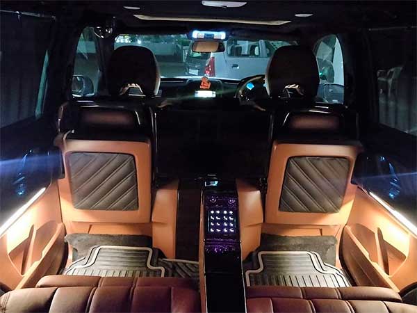 ಆರ್ಮಿ ಗ್ರೀನ್‌ನೊಂದಿಗೆ ನವೀಕರಣಗೊಂಡ ಮಹೀಂದ್ರಾ ಎಕ್ಸ್‌ಯುವಿ500 ಮೂನ್‌ರ್ಯಾಕರ್ 