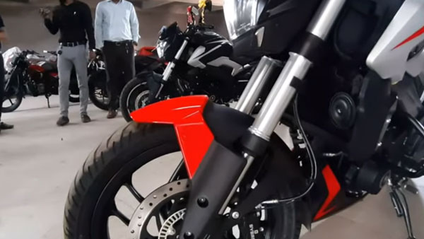 ಹೊಸ ನವೀಕರಣಗಳನ್ನು ಪಡೆದುಕೊಂಡ ಬಜಾಜ್ ಡೋಮಿನಾರ್ 250 ಬೈಕ್ 