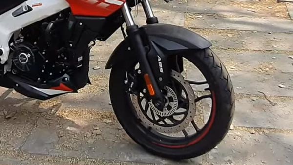 ಹೊಸ ನವೀಕರಣವನ್ನು ಪಡೆದುಕೊಂಡ ಬಜಾಜ್ ಪಲ್ಸರ್ ಎನ್‌ಎಸ್200 ಬೈಕ್