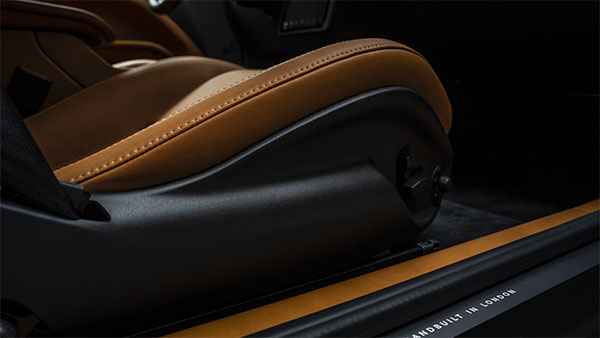 ಎಲೆಕ್ಟ್ರಿಕ್ ಪವರ್‌ಟ್ರೇನ್ ಪಡೆದು ಕ್ಲಾಸಿಕ್‌ ಲುಕ್‌ನಲ್ಲಿ ಮಿಂಚುವ 1967ರ ಫೋರ್ಡ್ ಮಸ್ಟಾಂಗ್ ಲಿಮಿಟೆಡ್ ಎಡಿಷನ್