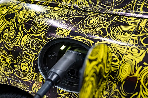 ನ್ಯೂ ಜನರೇಷನ್ ಮಿನಿ ಕೂಪರ್ ಎಸ್‌ಇ ಎಲೆಕ್ಟ್ರಿಕ್ ಕಾರಿನ ಟೀಸರ್ ಬಿಡುಗಡೆ