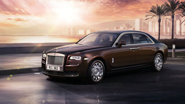 ಮೊದಲ ಬಾರಿಗೆ ಕ್ಯಾಮರಾ ಕಣ್ಣಿಗೆ ಸಿಕ್ಕಿಬಿದ್ದ ನಟ ಧನು‍ಷ್‌ ಅವರ ರೋಲ್ಸ್‌ ರಾಯ್ಸ್‌ ಕಾರು