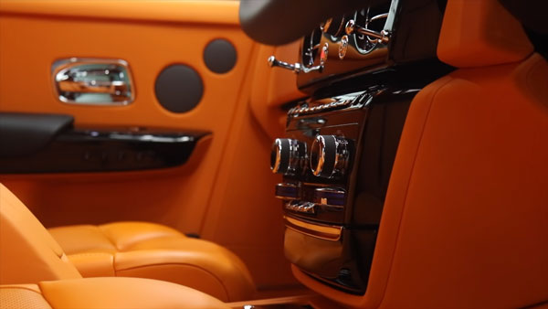 ಈ ಕಾರಣಗಳಿಂದಲೇ ರೋಲ್ಸ್‌ ರಾಯ್ಸ್‌ ಫ್ಯಾಂಟಮ್ ಕಾರು ಹೆಲಿಕಾಪ್ಟರ್‌ಗಿಂತ ದುಬಾರಿ 