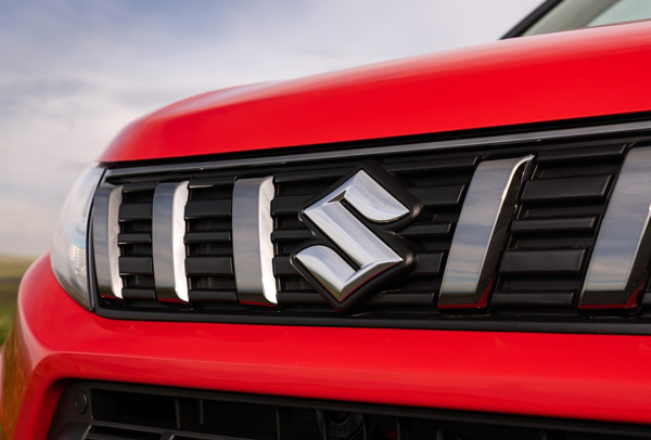 ಆಕರ್ಷಕ ವಿನ್ಯಾಸದಲ್ಲಿ ಹೊಸ ಸುಜುಕಿ ವಿಟಾರಾ ಹೈಬ್ರಿಡ್ ಎಸ್‌ಯುವಿ ಅನಾವರಣ