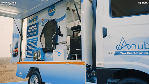 ಗ್ರಾಮೀಣ ಭಾಗದ ಗ್ರಾಹಕರನ್ನು ತಲುಪಲು 'ಅನುಭವ್' ಸಂಚಾರಿ ಶೋರೂಂ ಆರಂಭಿಸಿದ ಟಾಟಾ