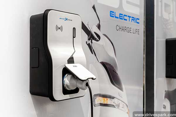 ಇವಿ ವಾಹನಗಳಿಗೆ ಸುಲಭ ಚಾರ್ಜಿಂಗ್ ಸೌಲಭ್ಯ ಒದಗಿಸಲು 'ಎನರ್ಜಿ ಕೆಫೆ' ಬ್ಯಾಟರಿ ವಿನಿಮಯ ಕೇಂದ್ರ ಆರಂಭ